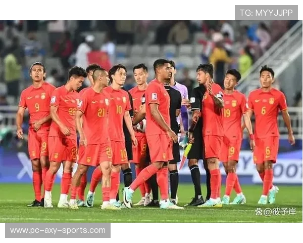 国足逆转取胜晋级亚洲区决赛圈全场鏖战展现顽强拼搏精神
