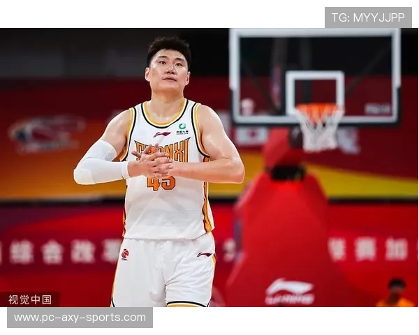 常林的奋斗故事与篮球梦想的追逐之路